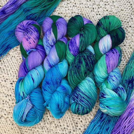 Ping Pong - Hand Dyed SW DK Exxtra 100% Merino Yarn, 246 Yards (225 Meters)