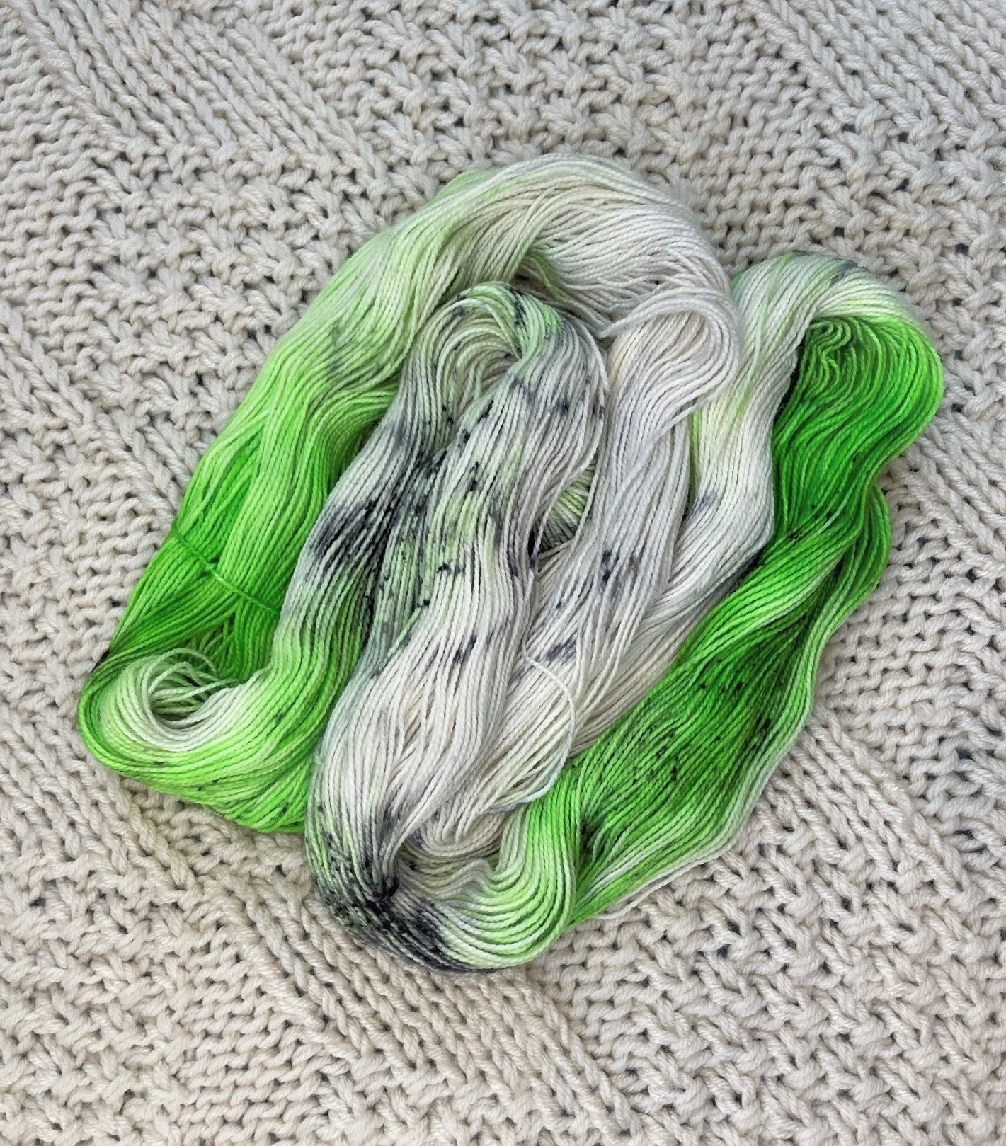 Super Clap - Hand Dyed 2-Ply SW Sock Fingering Weight 80/20 Merino Nylon Yarn, 400 Yards (365 Meters)